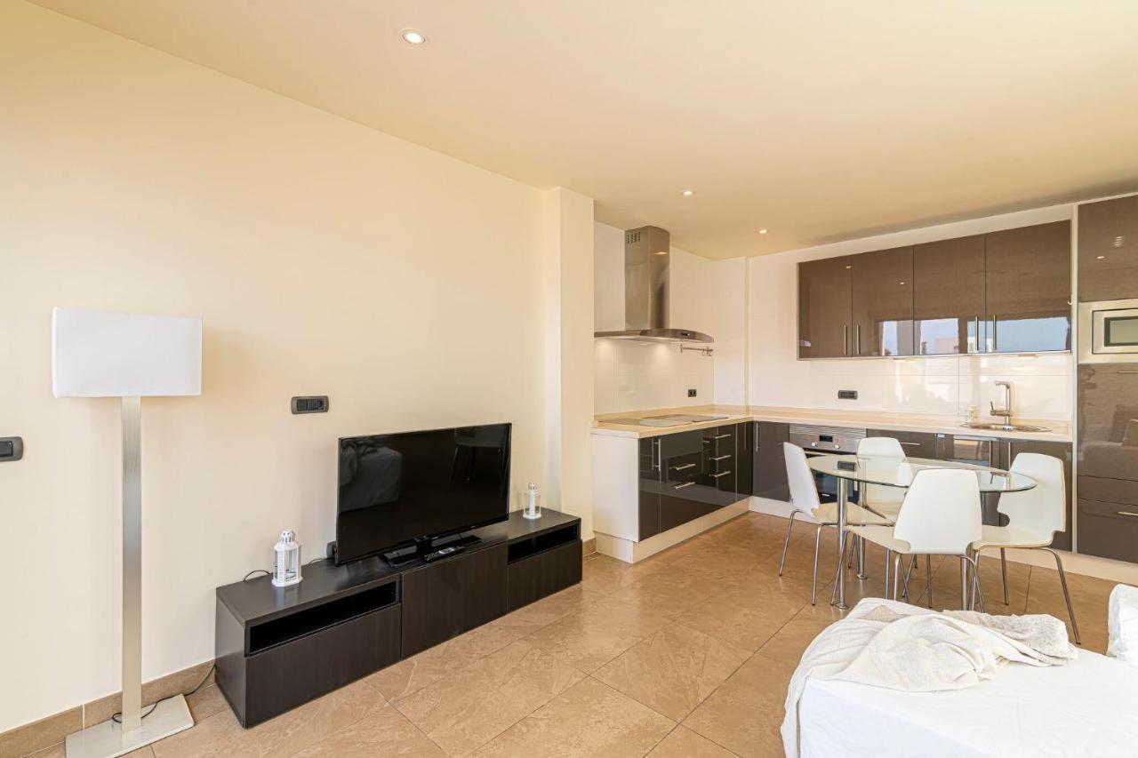Luxury Holidays Suites, Playa De Los Cristianos Лос-Крістіанос Екстер'єр фото