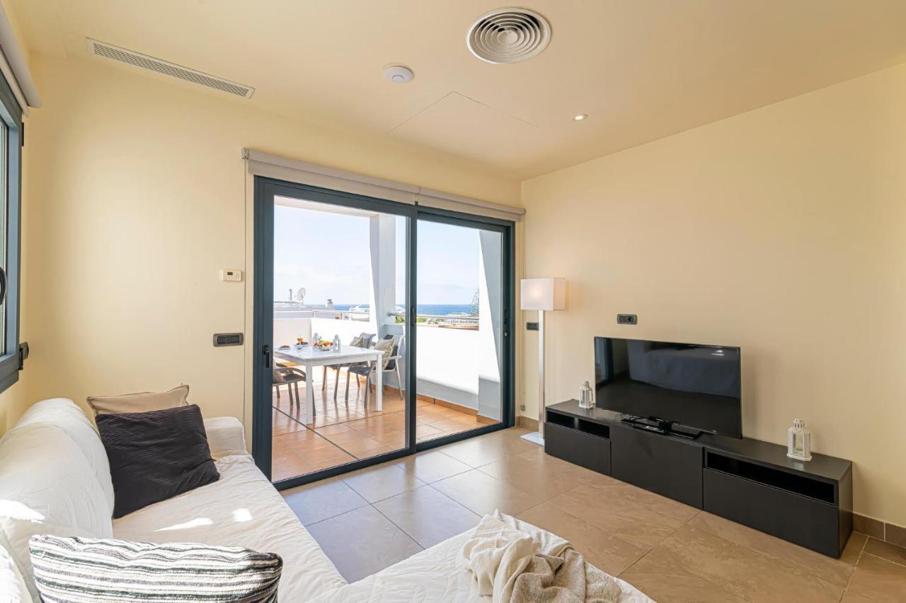 Luxury Holidays Suites, Playa De Los Cristianos Лос-Крістіанос Екстер'єр фото