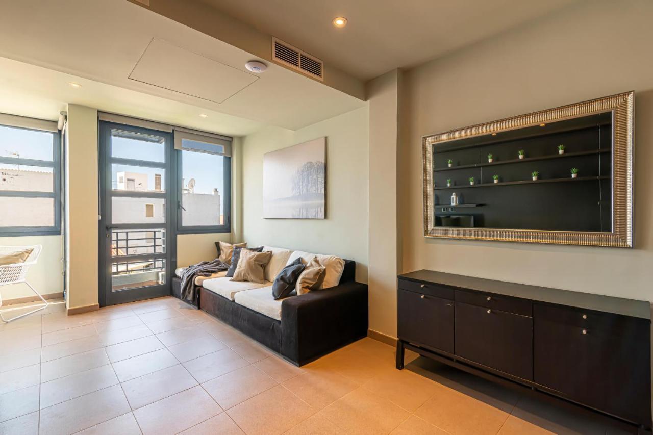 Luxury Holidays Suites, Playa De Los Cristianos Лос-Крістіанос Екстер'єр фото