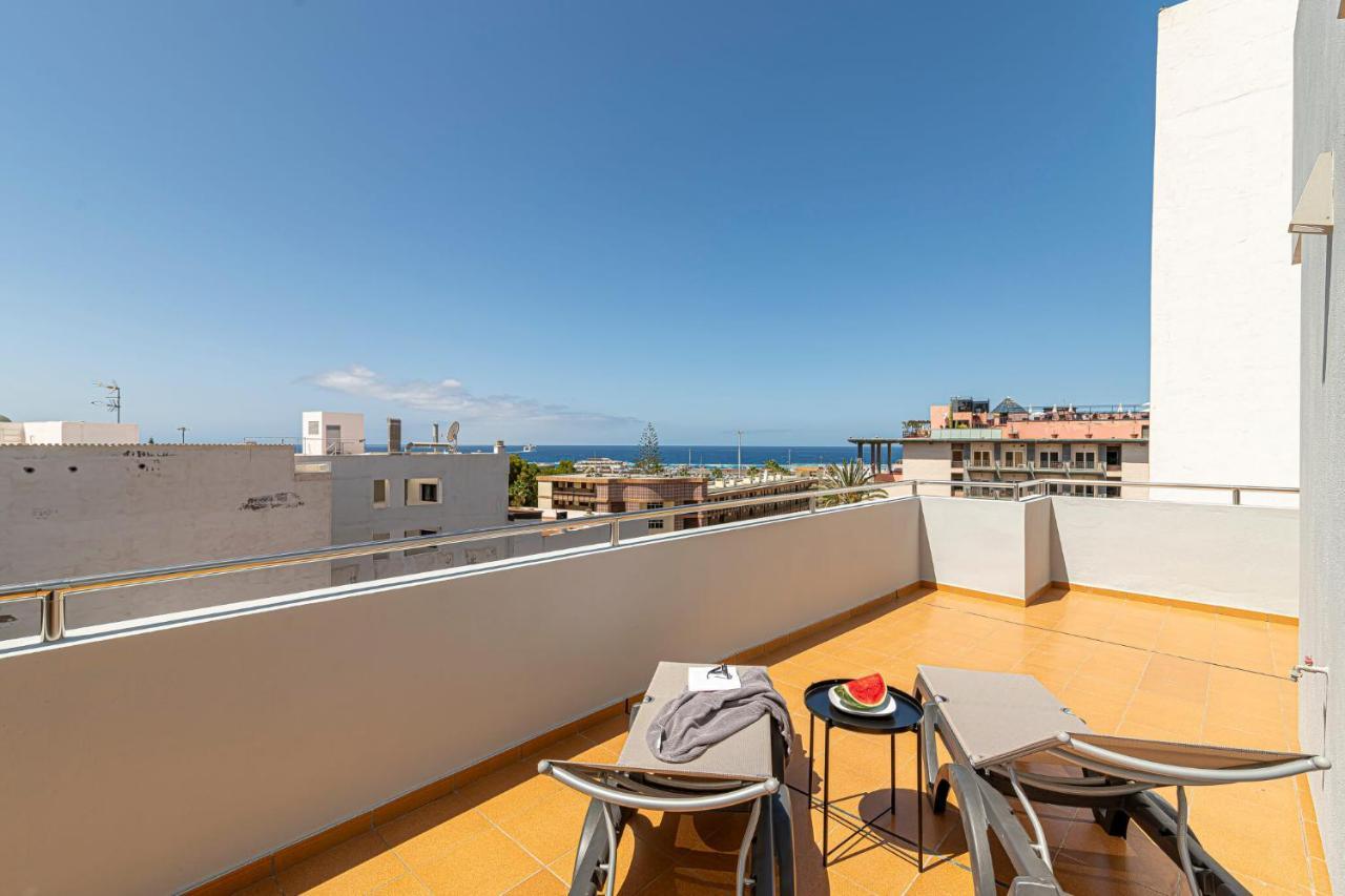 Luxury Holidays Suites, Playa De Los Cristianos Лос-Крістіанос Екстер'єр фото