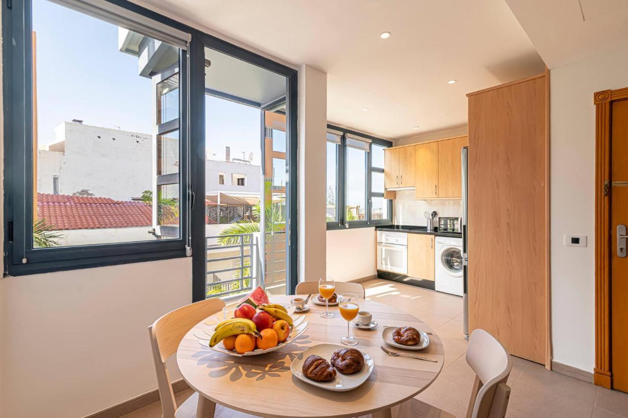 Luxury Holidays Suites, Playa De Los Cristianos Лос-Крістіанос Екстер'єр фото