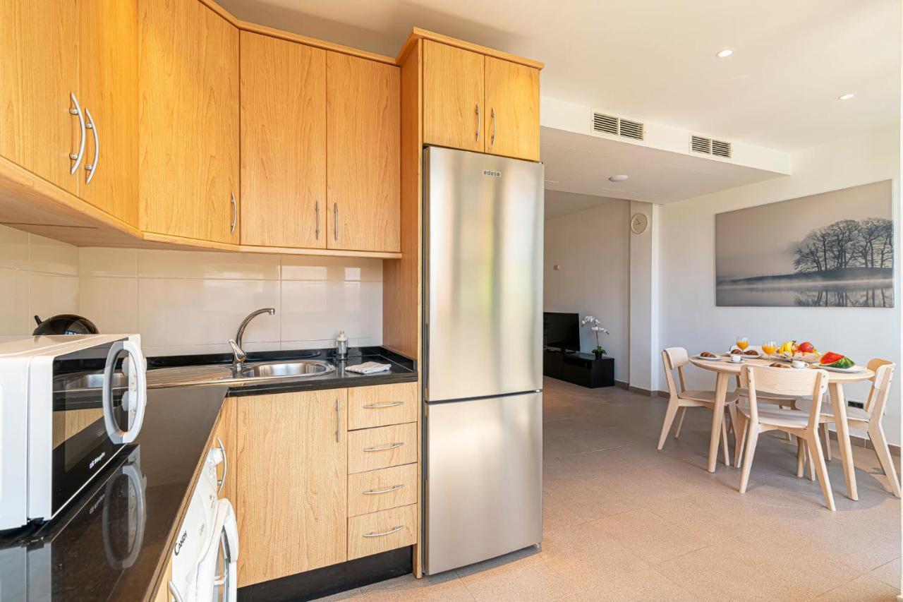 Luxury Holidays Suites, Playa De Los Cristianos Лос-Крістіанос Екстер'єр фото