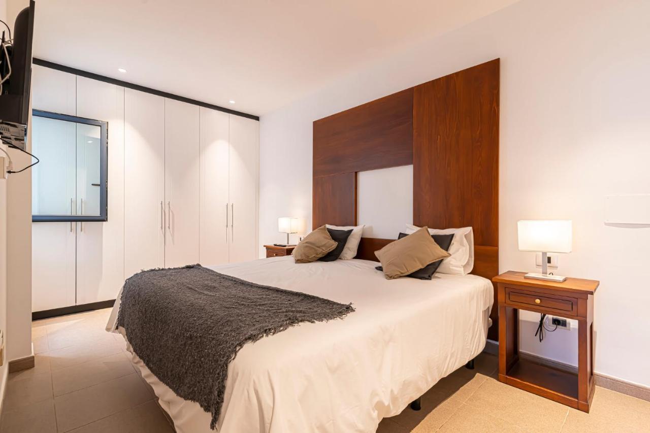 Luxury Holidays Suites, Playa De Los Cristianos Лос-Крістіанос Екстер'єр фото