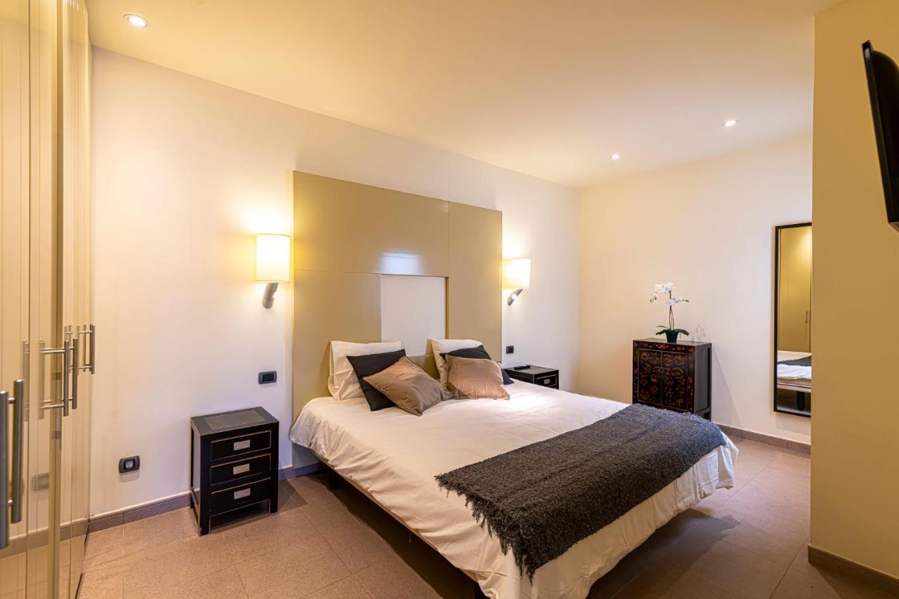 Luxury Holidays Suites, Playa De Los Cristianos Лос-Крістіанос Екстер'єр фото