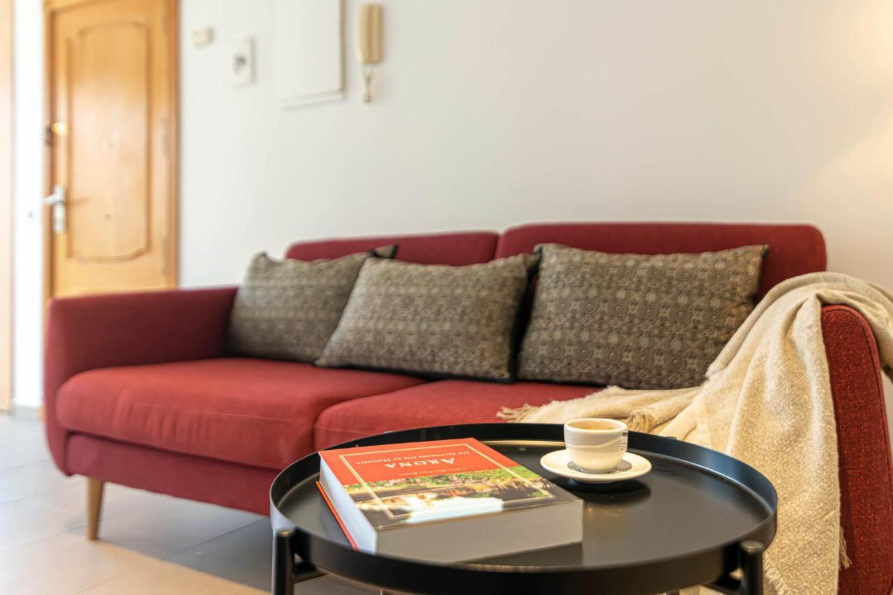 Luxury Holidays Suites, Playa De Los Cristianos Лос-Крістіанос Екстер'єр фото