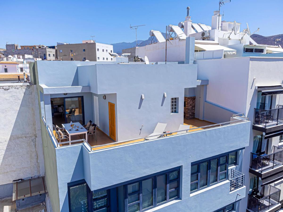 Luxury Holidays Suites, Playa De Los Cristianos Лос-Крістіанос Екстер'єр фото