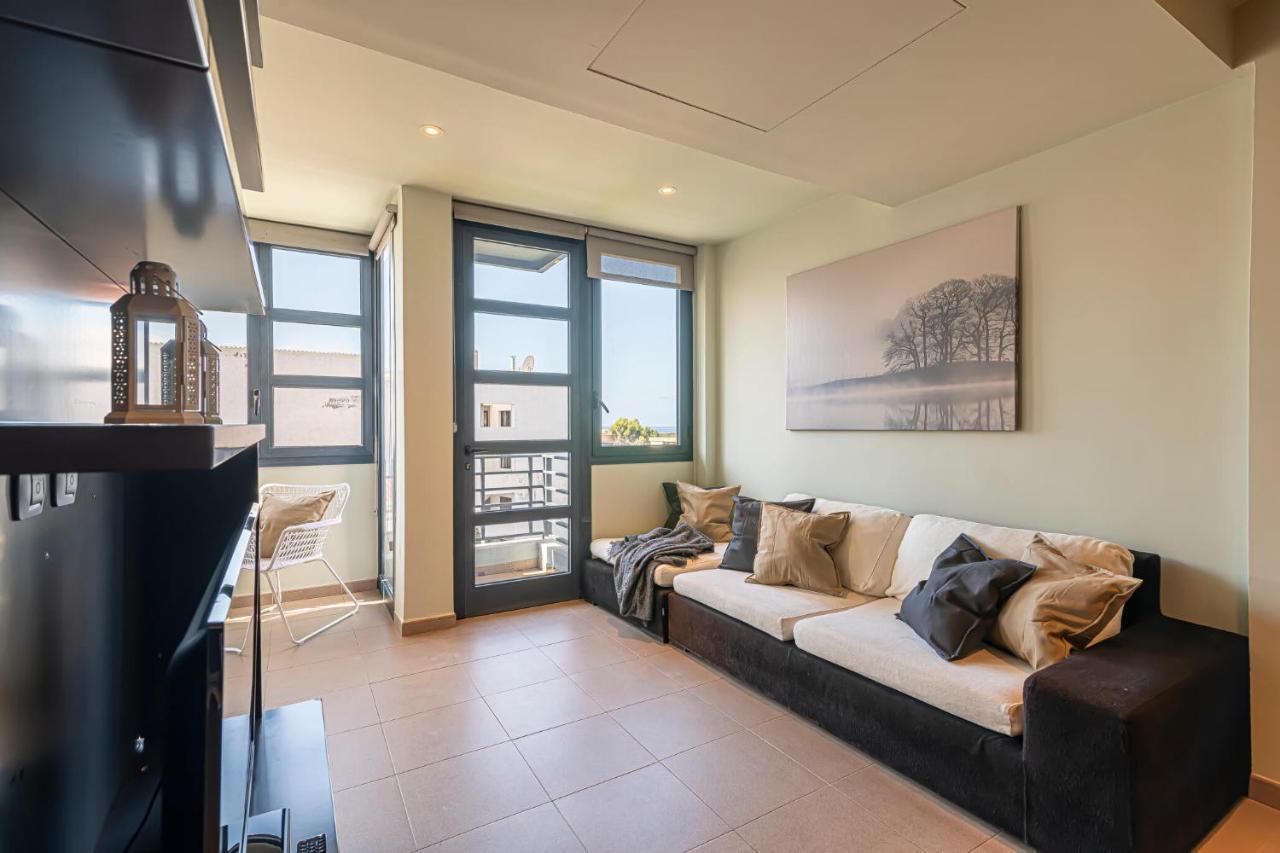 Luxury Holidays Suites, Playa De Los Cristianos Лос-Крістіанос Екстер'єр фото