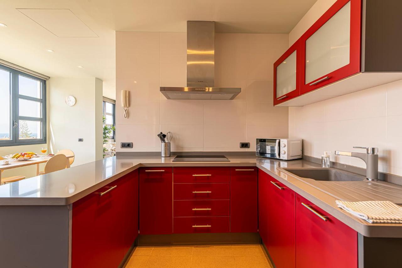 Luxury Holidays Suites, Playa De Los Cristianos Лос-Крістіанос Екстер'єр фото
