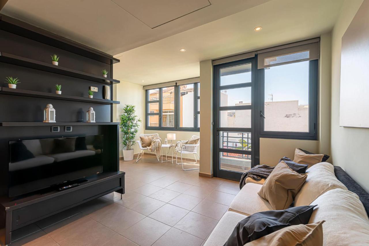 Luxury Holidays Suites, Playa De Los Cristianos Лос-Крістіанос Екстер'єр фото