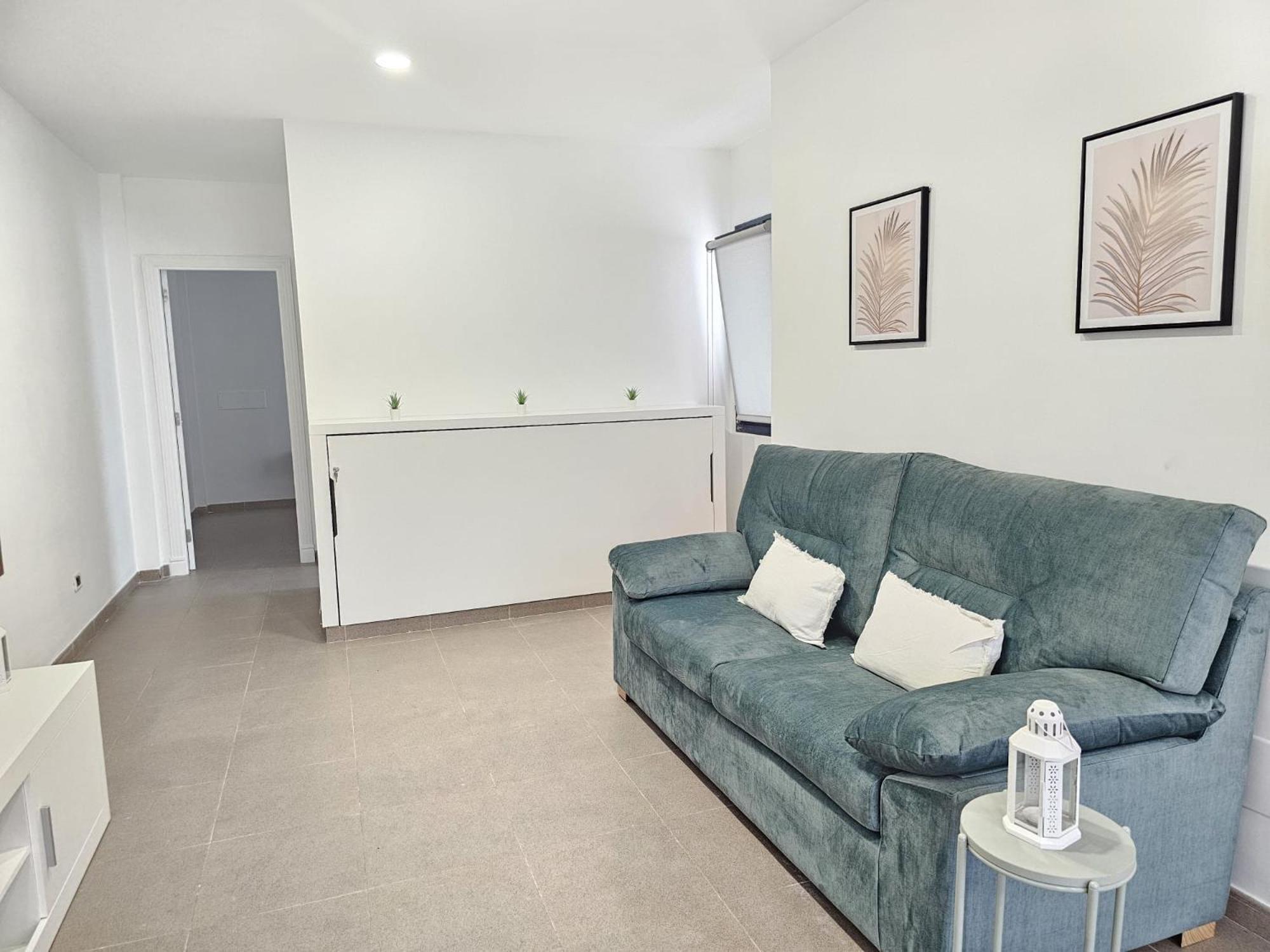 Luxury Holidays Suites, Playa De Los Cristianos Лос-Крістіанос Екстер'єр фото